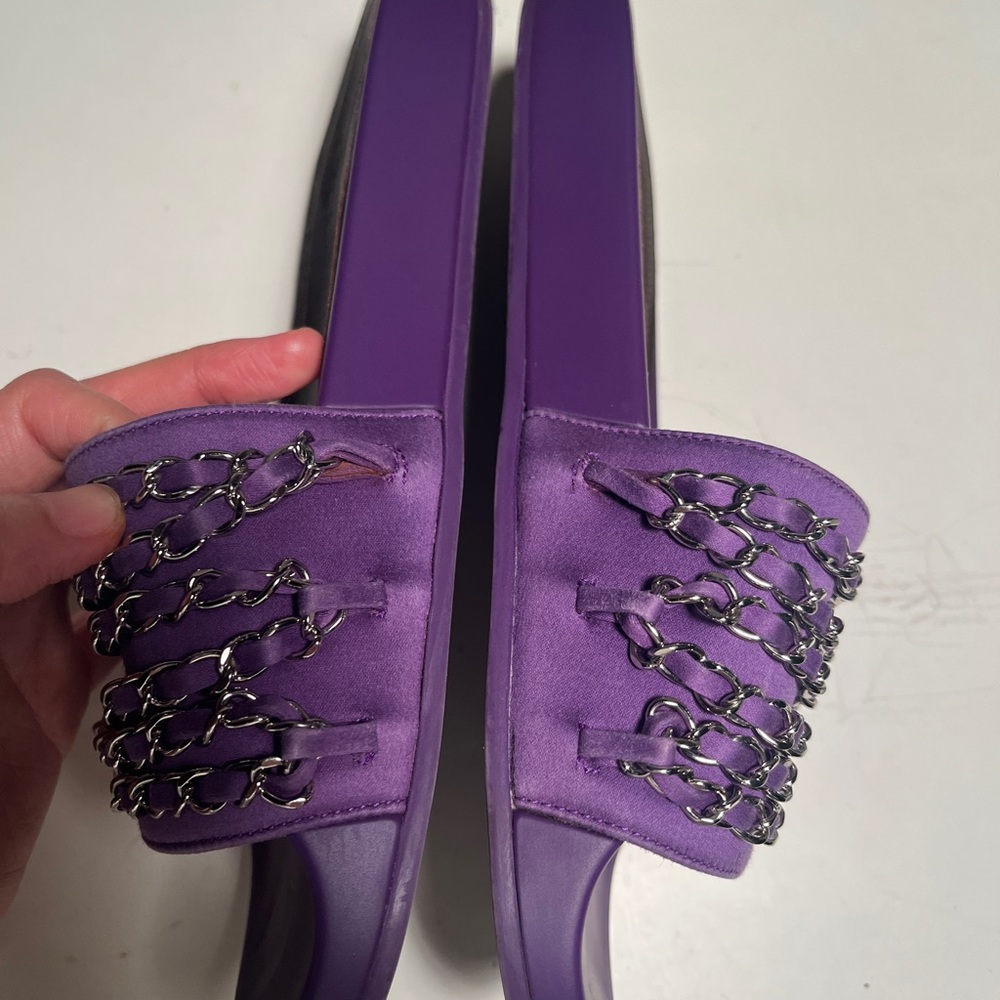 CHANEL Purple Chain Embellished Sandals - Picture 6 of 10